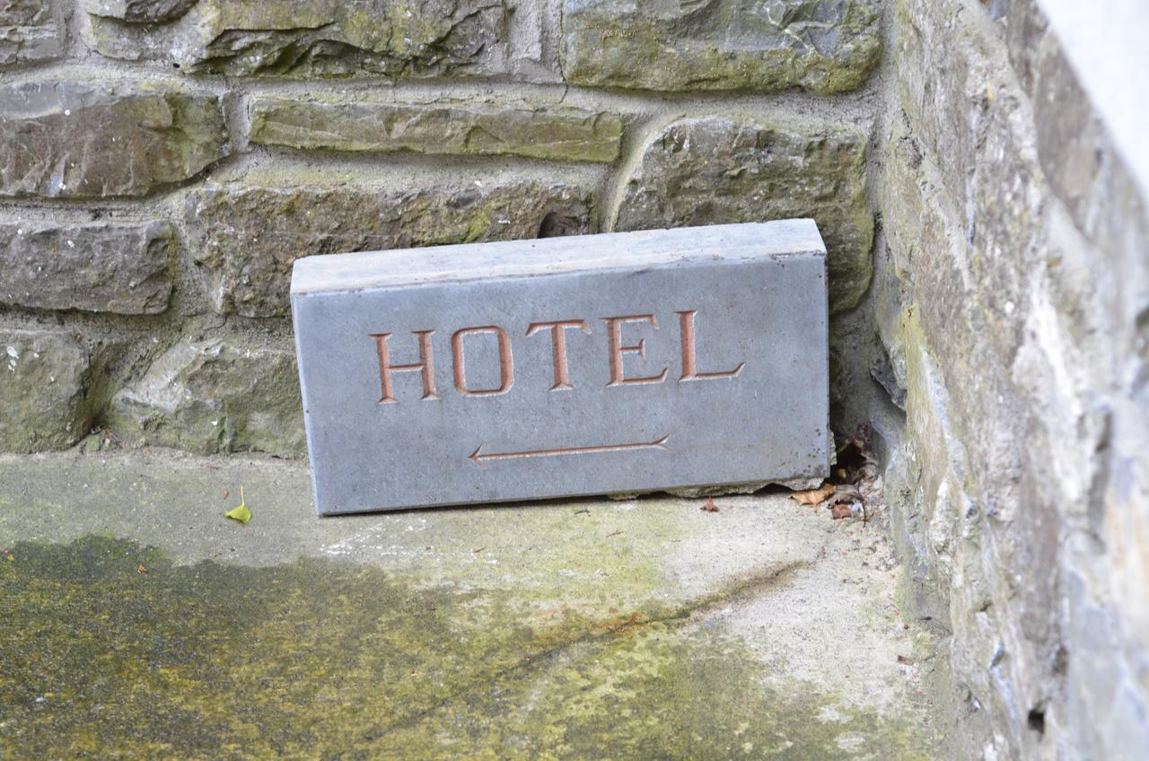 The Lawrence Hotel Athboy Екстериор снимка