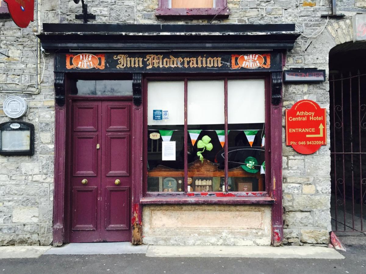 The Lawrence Hotel Athboy Екстериор снимка